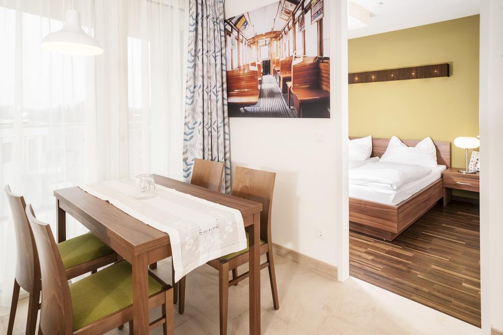 Ig City Apartments Danube Lodge Bécs Szoba fotó